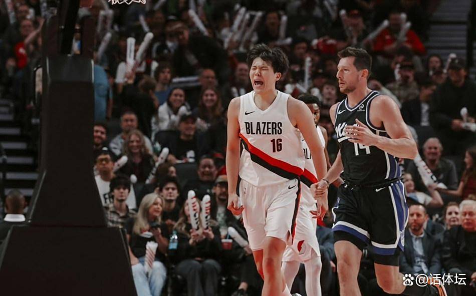 德布劳内赛点兑现，休斯顿火箭淘汰皇家马德里晋级四强，主帅激动落泪(德布劳内和库尔图瓦)